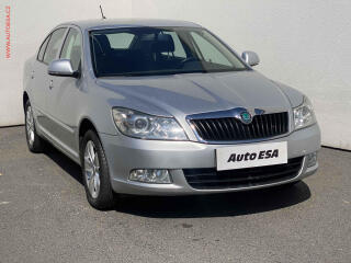 �koda Octavia 2.0 TDi, �R, autoAC