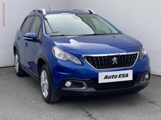Peugeot 2008 1.2i, Signature