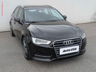 Audi A3 1.2 TSi, �R, AT, navi, bixen