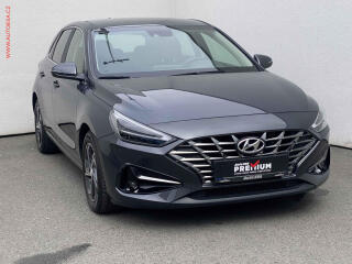 Hyundai i30 1.0 T-GDi, �R, servis.kniha