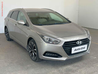 Hyundai i40 1.7 CRDi, �R, Navi, kamera