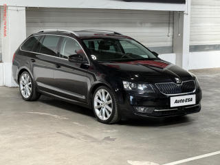 koda Octavia 1.4 TSI, DSG, navi, xenon