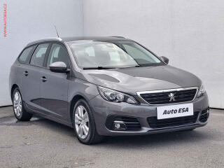 Peugeot 308 1.5 HDi, Active, navi, kamera