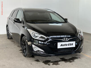 Hyundai i40 1.6 GDI, AC, v�h�ev sed.