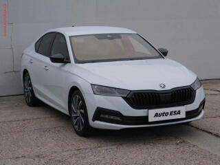 �koda Octavia 1.5 TSi, �R, navi, autoAC