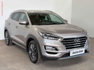 Hyundai Tucson 2.0CRDi 4x4, 2.maj,�R, LED