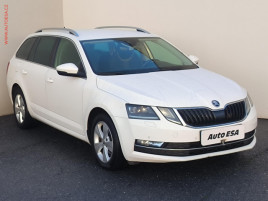 koda Octavia 2.0TDi, DSG, LED, navi