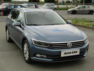 Volkswagen Passat 2.0 TDI, DSG, navi, LED