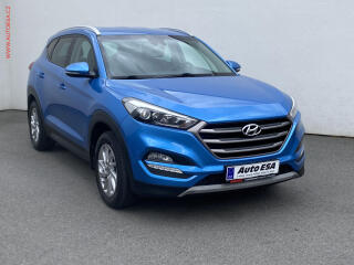 Hyundai Tucson 1.7 CRDi 2WD, �R, Trikolor