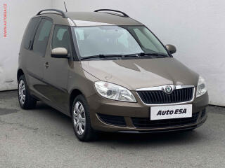 �koda Roomster 1.2 TSi, Ambition, v�h�ev sed
