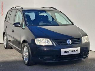 Volkswagen Touran 1.9TDi, AC, temp