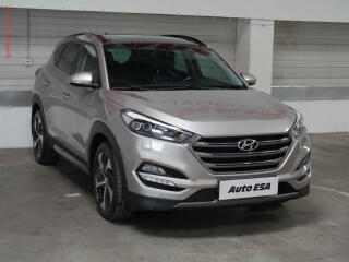 Hyundai Tucson 2.0, �R, STK8/28
