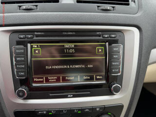 Toyota RAV4 (2008) 2.0i 4x4, LPG, AC, temp - náhled 17