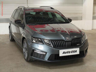 �koda Octavia 2.0 TSi, RS245, TZ, LED, navi
