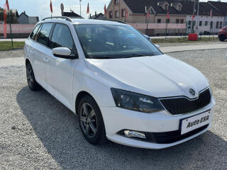 �koda Fabia 1.0TSi, AC, temp, ta�n�