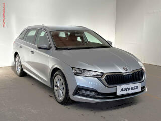 �koda Octavia 2.0 TDi, 1.maj,�R, Style