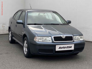 �koda Octavia 1.6i, �R, AC, STK5/28