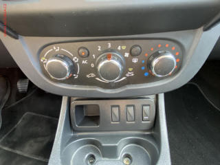 Dacia Duster (2014) 1.2 TCe, Prestige, park. - náhled 19