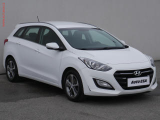Hyundai i30 1.6 i, R, AC, park.asist