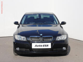 BMW Řada 3 (2007) 325D, bixen, autoAC - náhled 2
