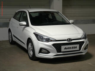 Hyundai i20 1.2i, 1.maj,�R, servis.kniha