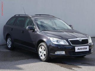 koda Octavia 1.2TSI, AC, vhev sed.