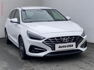 Hyundai i30 1.6CRDi, Smart, +pneu