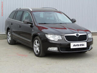 �koda Superb 2.0 TDi, �R, L&K, DSG, STK3