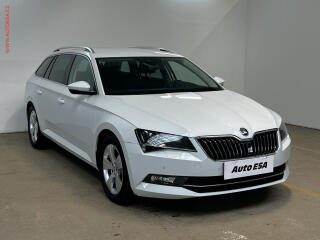 �koda Superb 2.0TDi, LED, AC