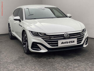 Volkswagen Arteon 2.0 TSi 4x4, 1.maj,�R, R