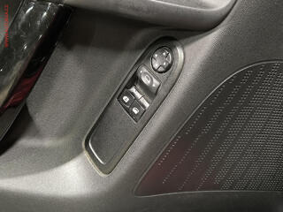 Citroën C3 (2013) 1.2PT, ČR, AC, temp - náhled 17