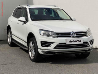 Volkswagen Touareg 3.0TDi 4x4, �R, AT, navi