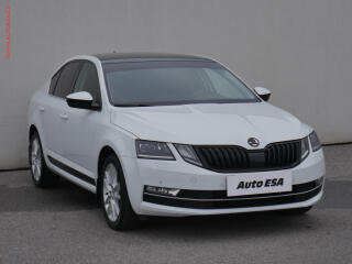 �koda Octavia 2.0TDi, �R, Style, DSG, LED