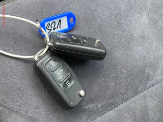 Volkswagen Touran (2014) 2.0 TDi, Highline - náhled 17