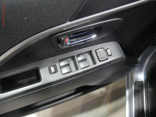 Mazda 5 (2011) 1.6 D, 1.maj,ČR - náhled 14