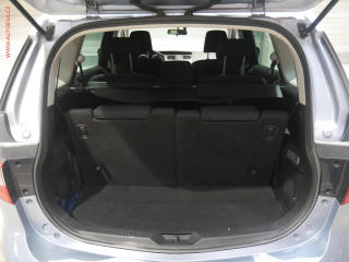 Mazda 5 (2011) 1.6 D, 1.maj,ČR - náhled 8