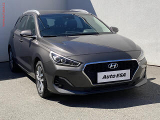 Hyundai i30 1.4 GDi, �R, AC, LED, navi