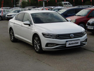 Volkswagen Passat 2.0 TDi, 2.maj,R, Elegance