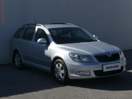 koda Octavia 1.6TDi, R, +servis. kniha