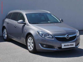 Opel Insignia 2.0 CDTi, �R, AC, bixen
