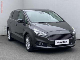 Ford S-MAX 2.0 TDCi 7m�st, AT, navi