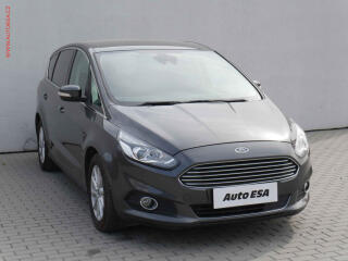 Ford S-MAX 2.0 TDCi 7m�st, AT, navi