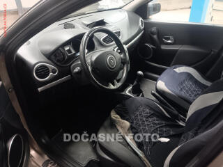 Nissan Qashqai (2011) 2.0i, 2.maj, Acenta, AC - náhled 3