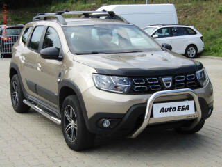Dacia Duster 1.6i, AC, temp, ta�n�