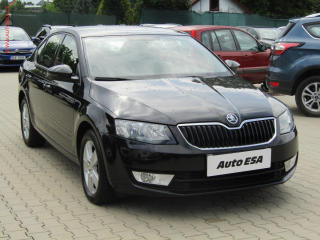 koda Octavia 1.2 TSI, R, AC, vhev sed