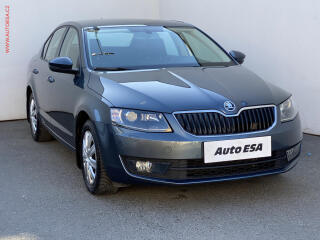�koda Octavia 1.2 TSi, AC, park.�idla