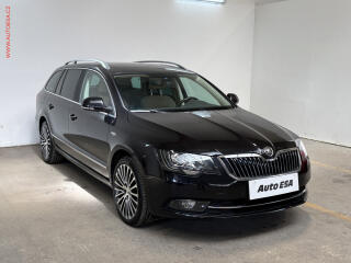 �koda Superb 2.0 TDi 4x4, L&K, DSG, panor