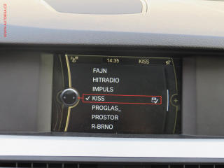 BMW Řada 5 (2010) 3.0d 530d, AT, navi - náhled 15