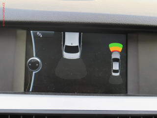 BMW Řada 5 (2010) 3.0d 530d, AT, navi - náhled 17