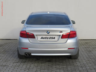 BMW Řada 5 (2010) 3.0d 530d, AT, navi - náhled 5